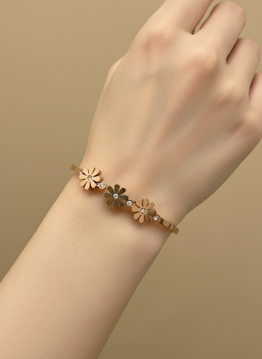 Daisy Chain Bangle