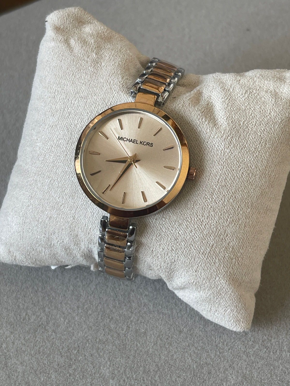 Premium Dual-Tone Luxury Watch