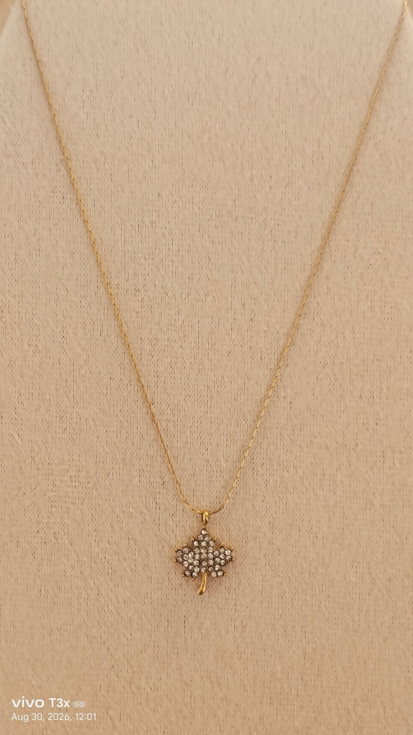 Lucky Clover Pendant Necklace
