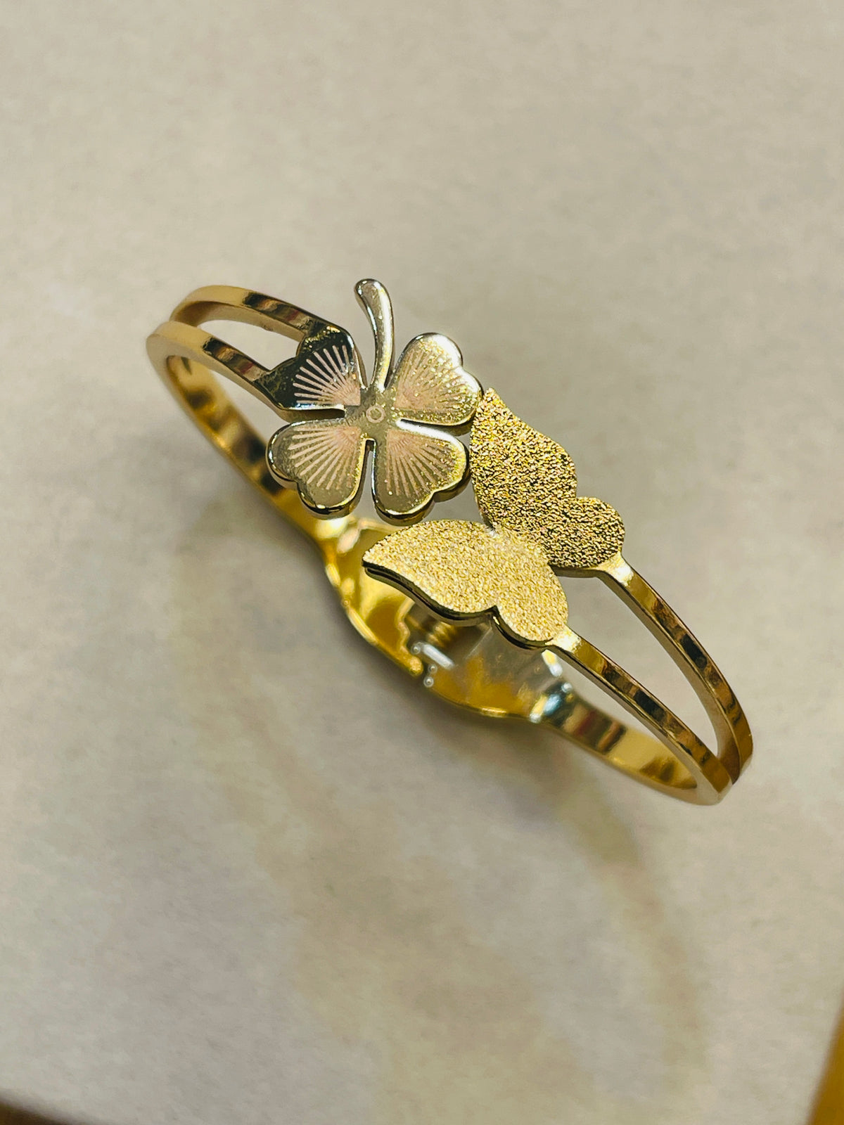 Clover Butterfly Baby Size Bangle