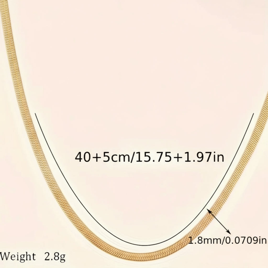 Gold necklace with measurements and weight details on a beige background