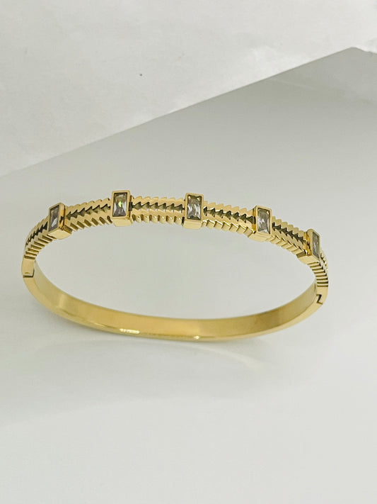 Zara Luxe Bangle