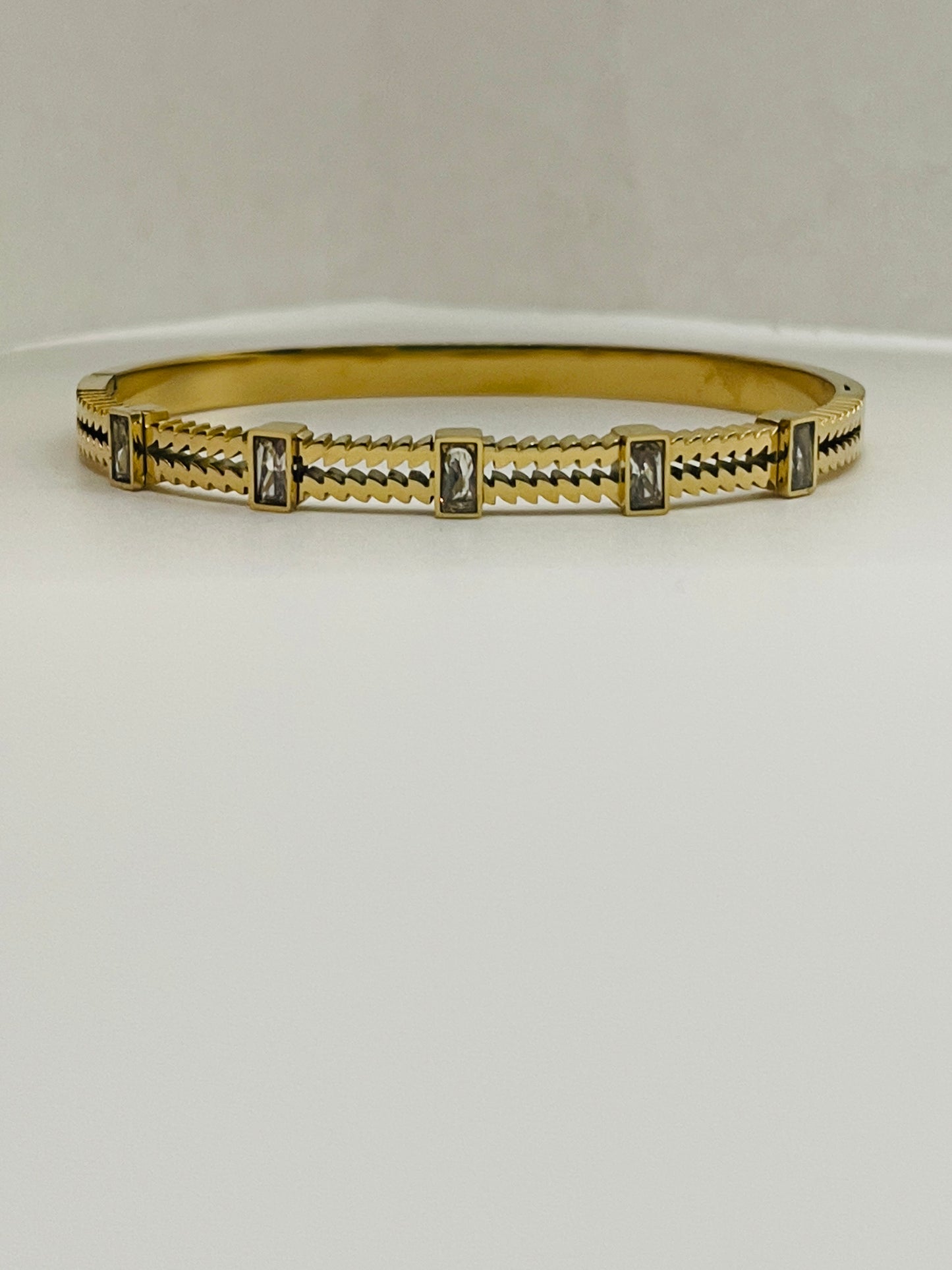 Zara Luxe Bangle