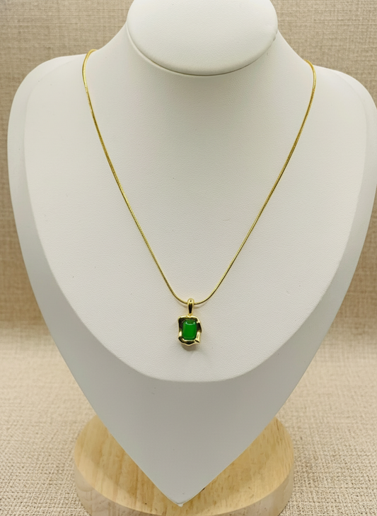 Gold Classic Green Gemstone Necklace