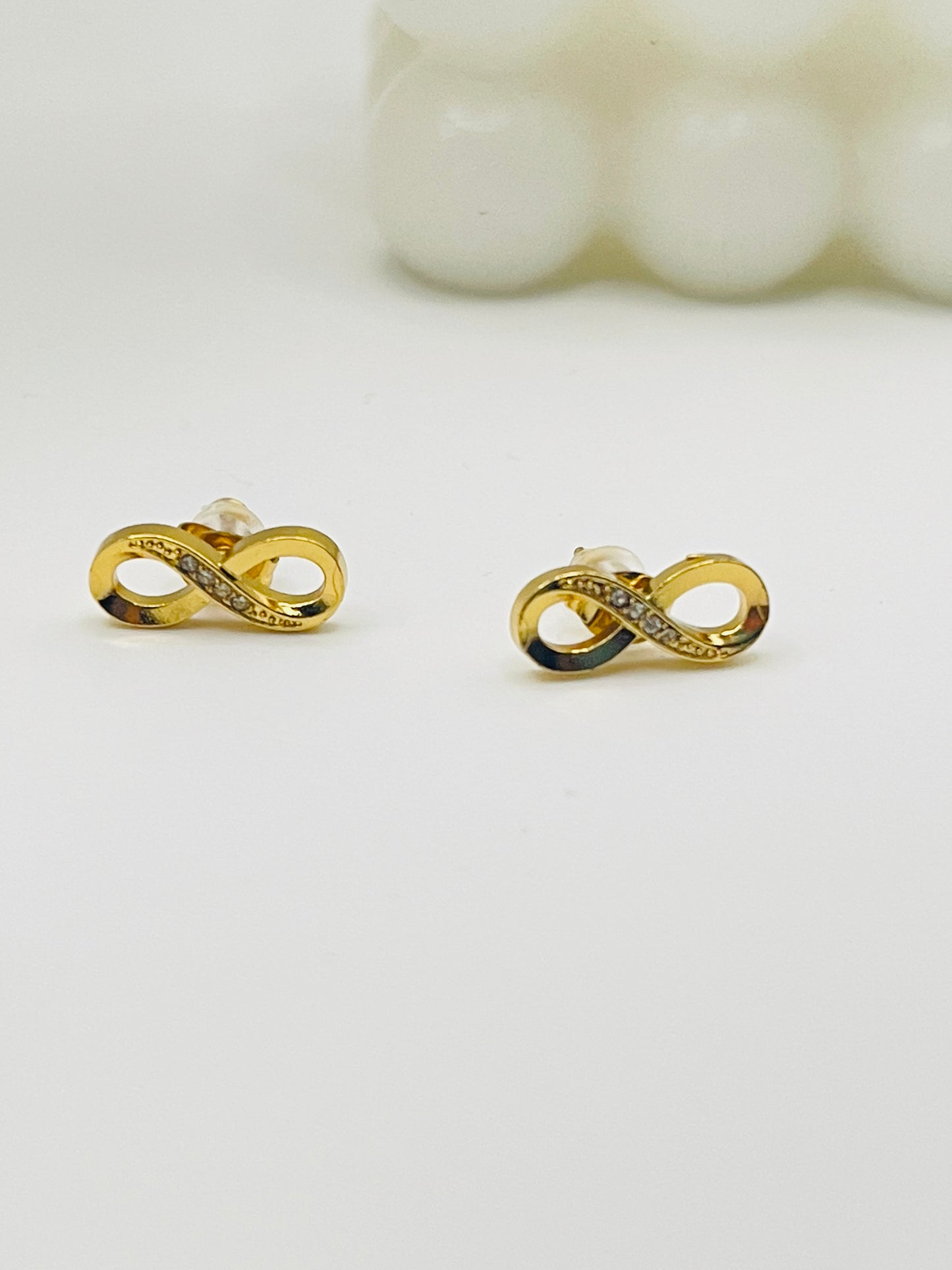 ♾️ Infinity Gold Stud Earrings