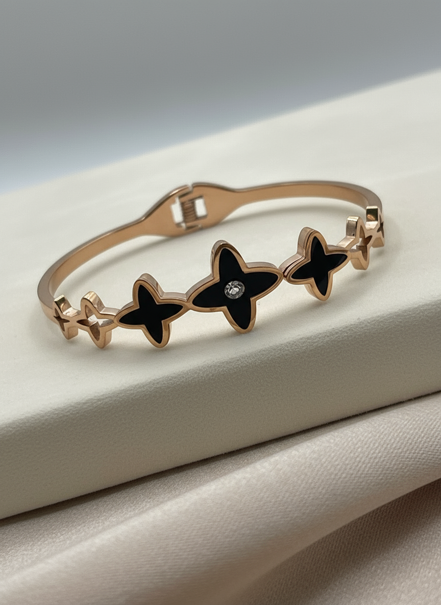 Luxury Black & Rose Gold Quatrefoil Bangle