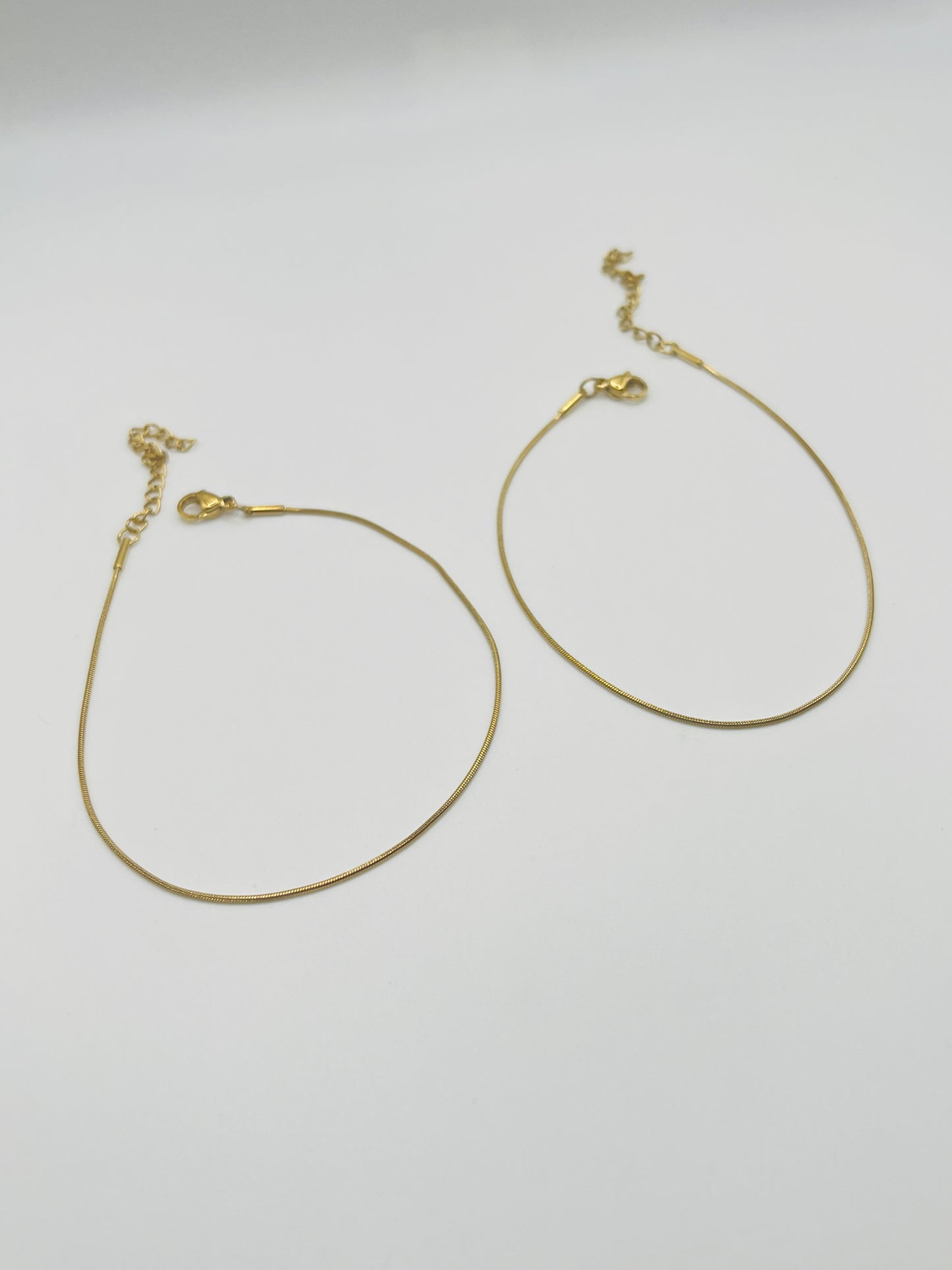 Sleek Shine Anklet-gold