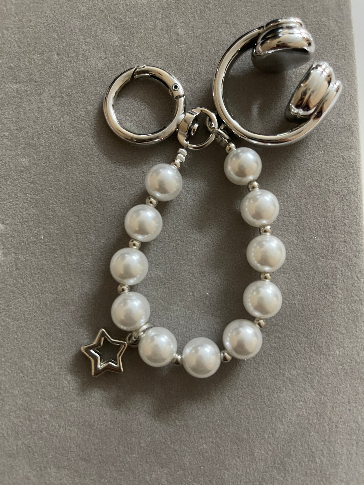 Pearl & sliver Star Keychain