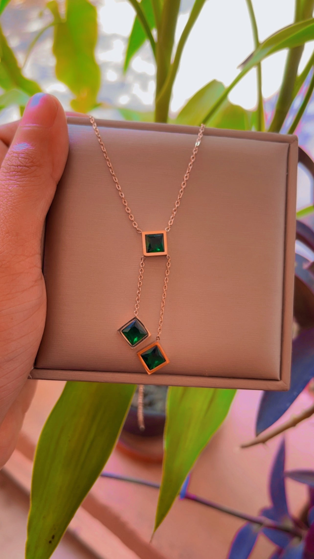 Emerald Lariat Necklace — Rose Gold