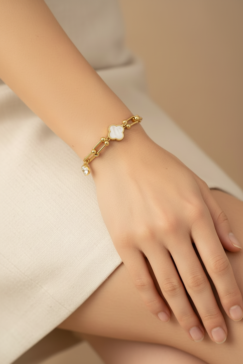 Clover Bead Link Bracelet