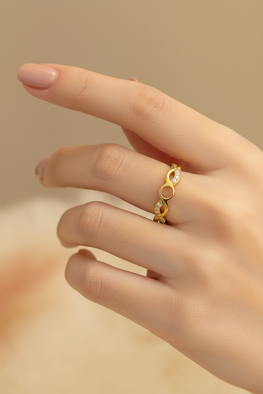 Pave Twist Open Oval Band