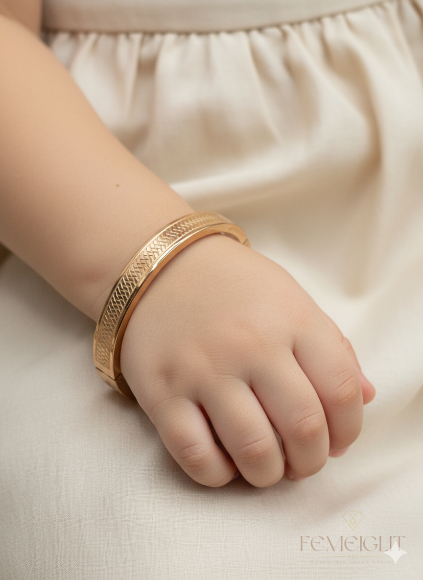 Tiny Kids Bangle