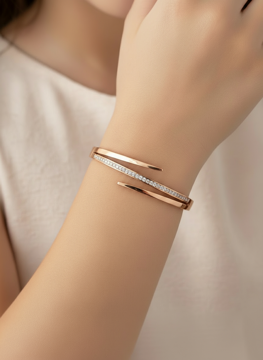 Spark Curve Kids Bangle