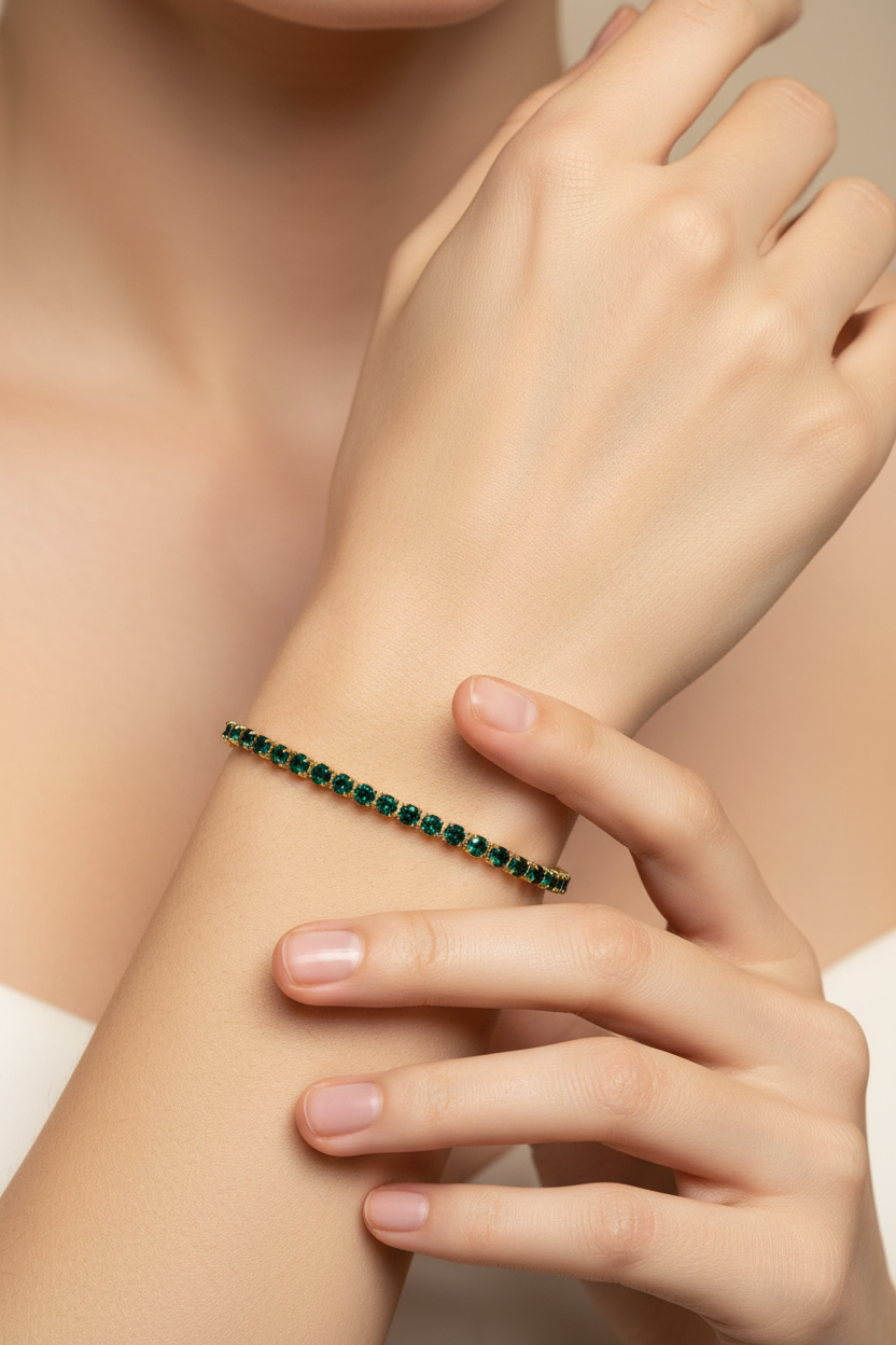 Emerald Noir Adjustable Tennis Bracelet