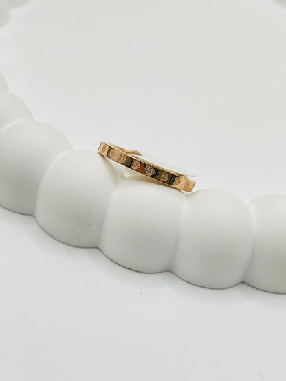 Rose gold Sweetheart Stackable Ring
