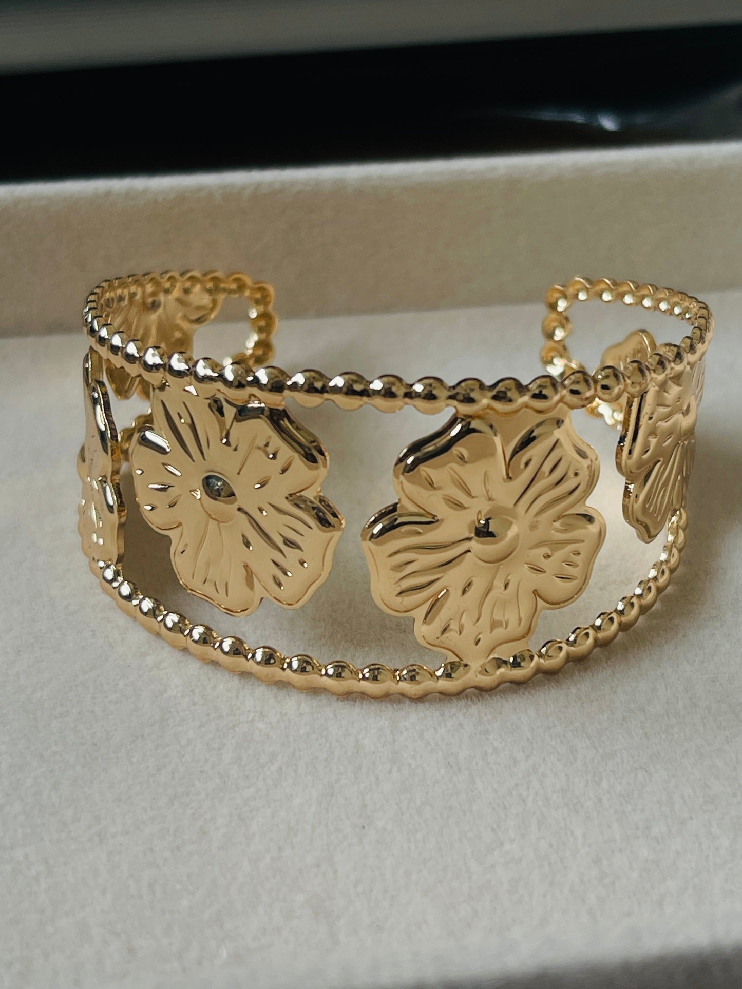 Gold Floral Beaded Edge Cuff Bangle