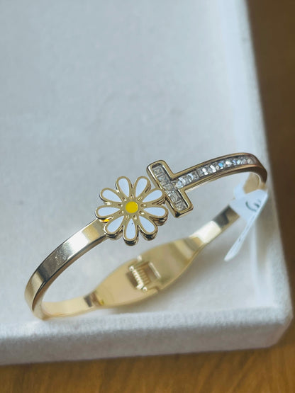 Daisy Cross Gold Plated Bangle