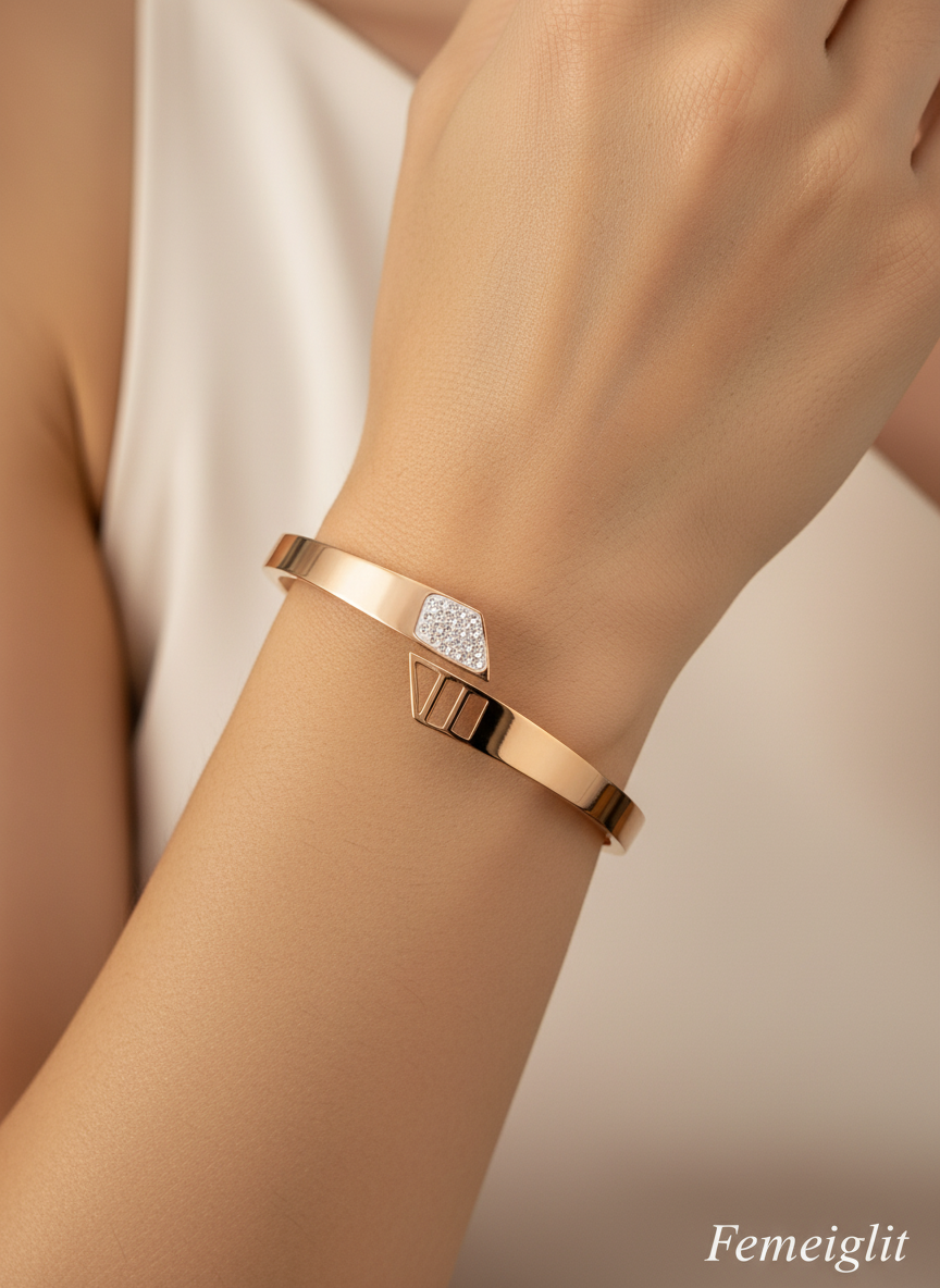 Rose Gold Arrowhead Pave Bangle