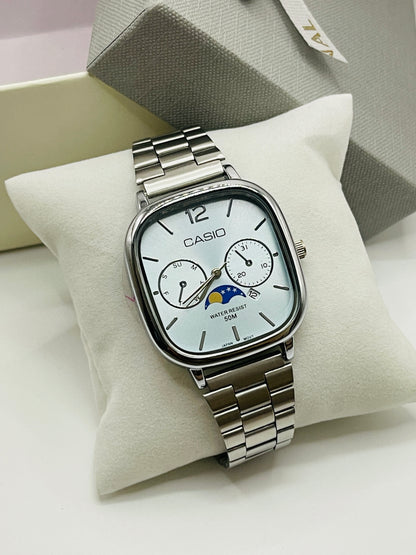 Vintage Style Moonphase Day-Date Watch