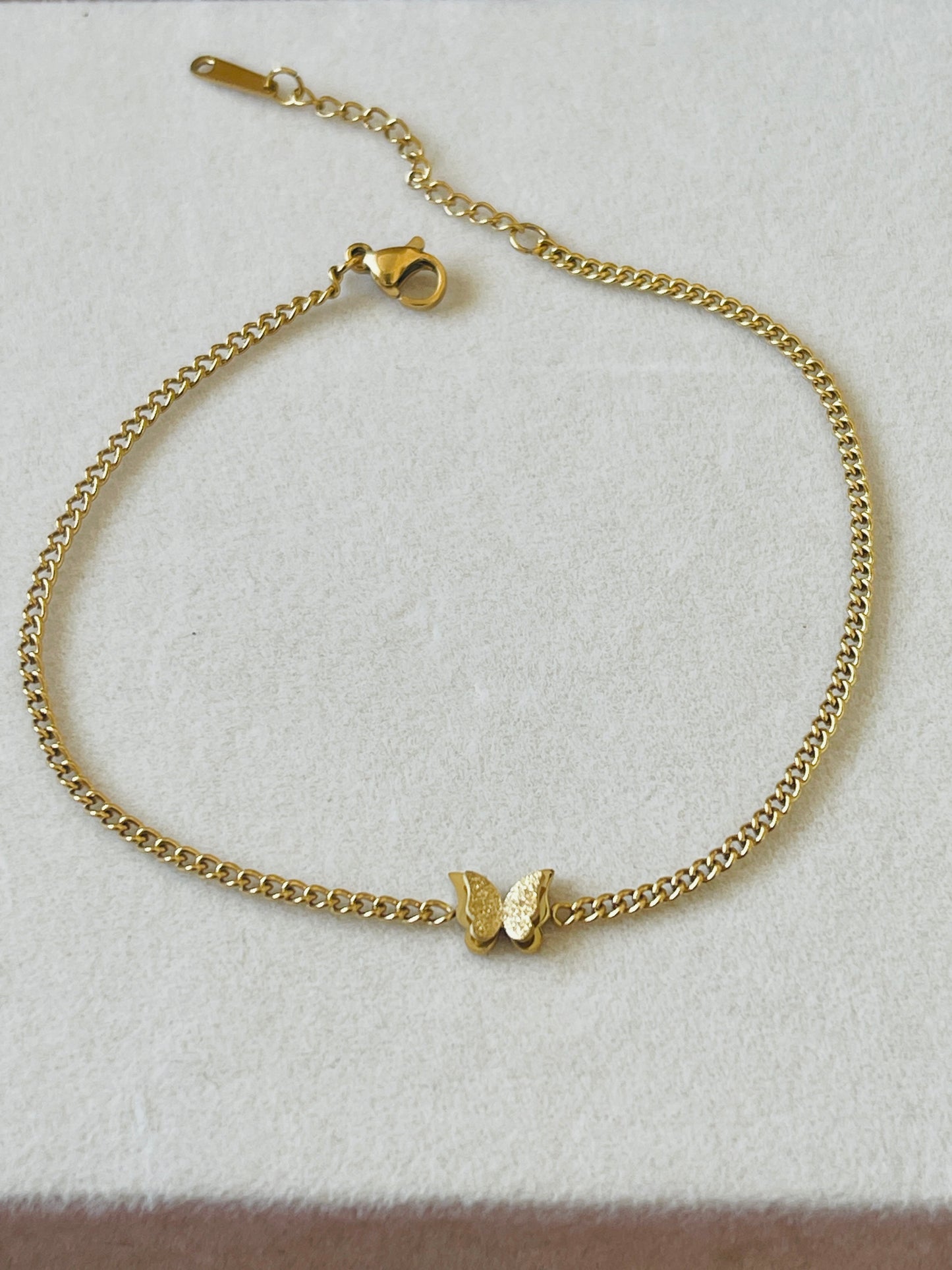 Gold Butterfly Curb Chain Anklet