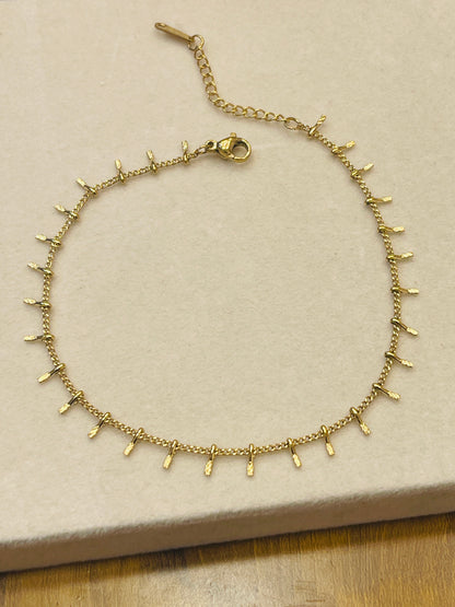 Gold Spike Fringe Textured Chain Anklet