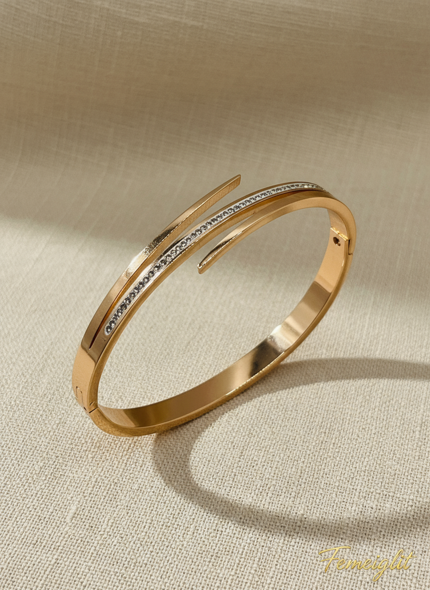 Spark Curve Kids Bangle