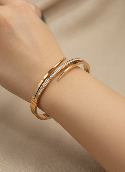Spark Curve Kids Bangle