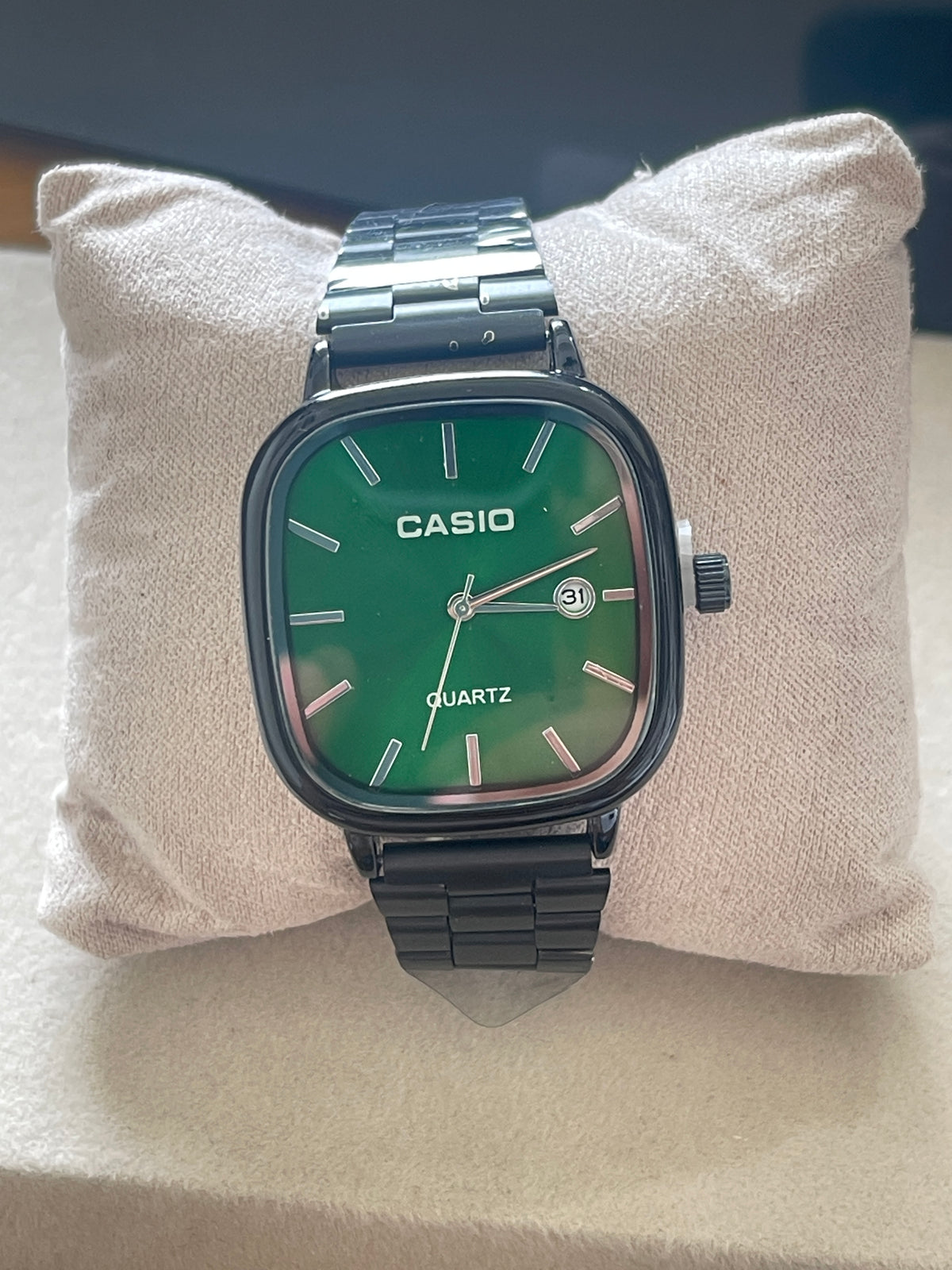 Retro Square  Quartz Watch for Men & Women