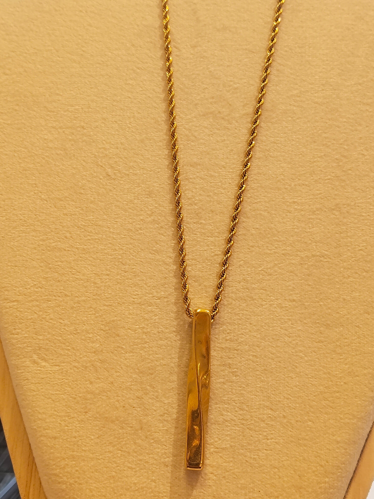 Gold Vertical Bar Rope Chain Necklace