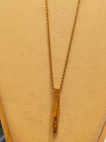 Gold Vertical Bar Rope Chain Necklace