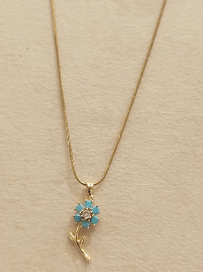 Gold Turquoise Flower Crystal Pendant Necklace
