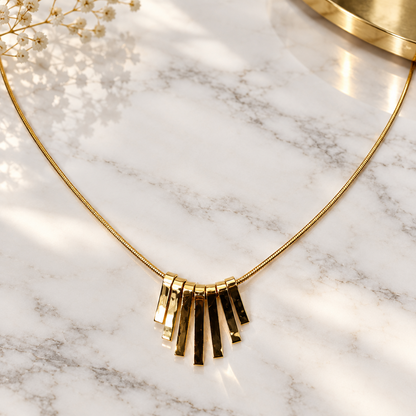 Fan Bar Pendant Necklace