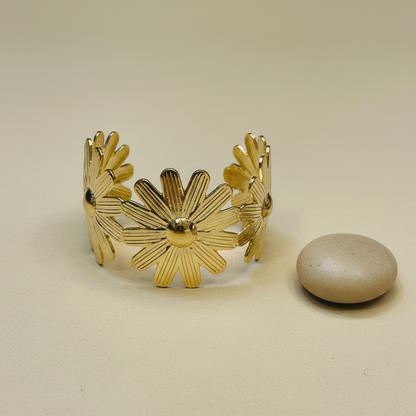 Daisy Flower Cuff Bangle