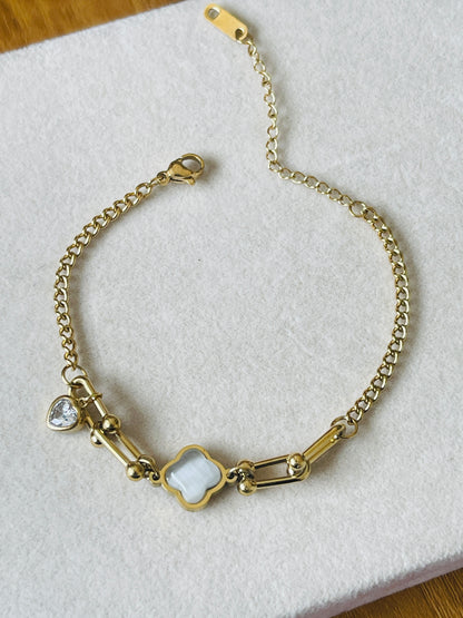 Clover Bead Link Bracelet