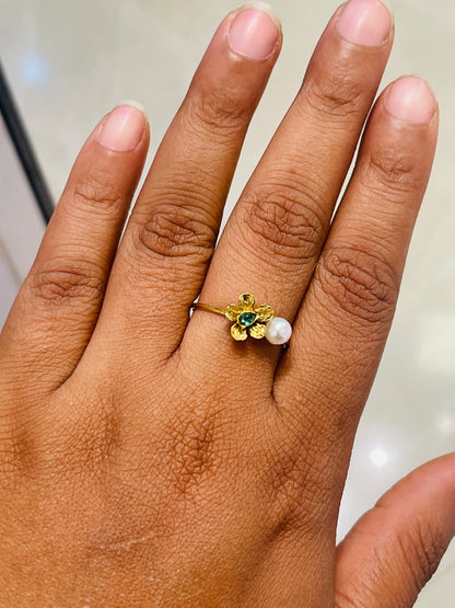 Gold Flower & Pearl Ring