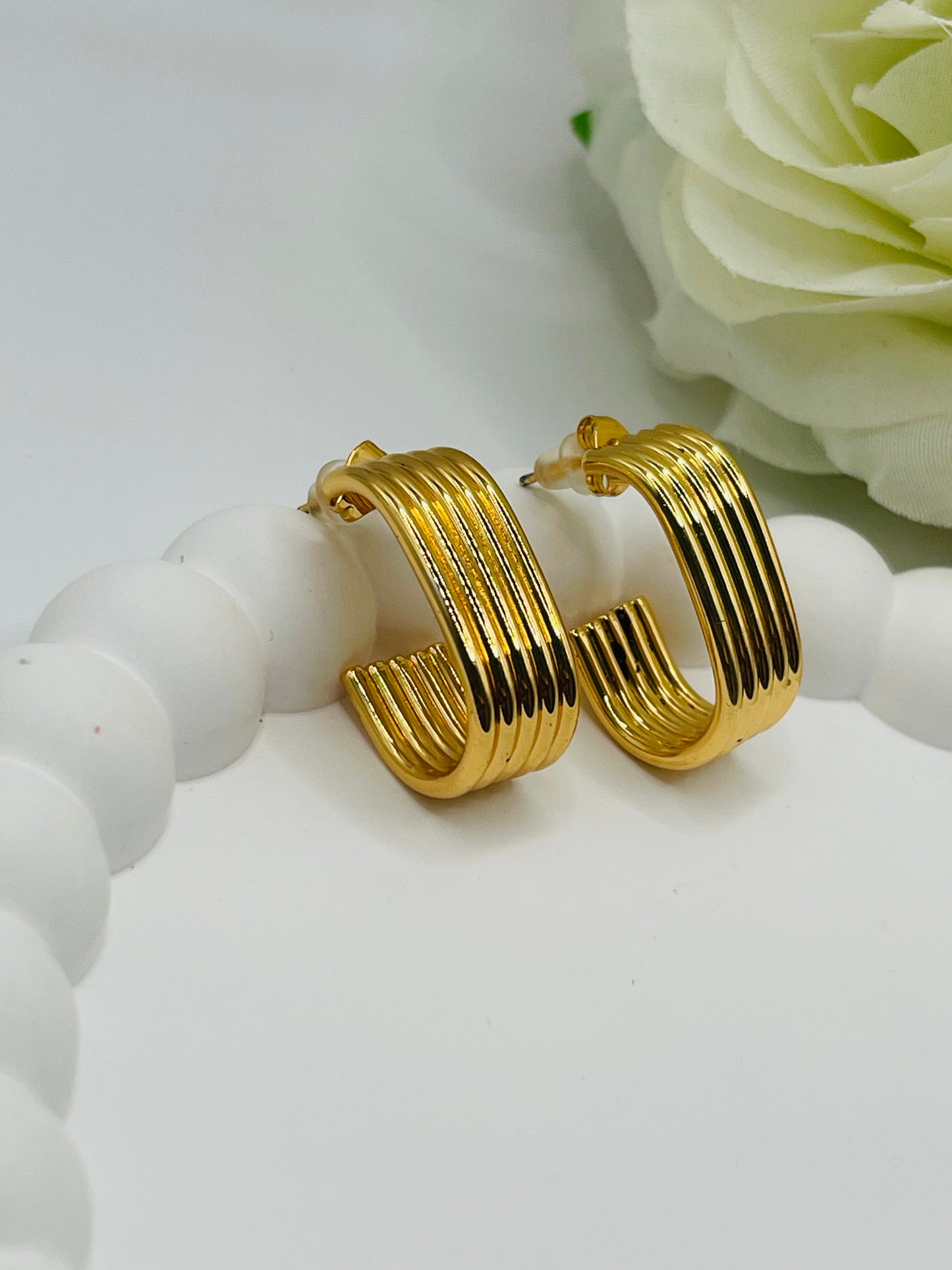 Gold Multi-Band Architectural Hoops