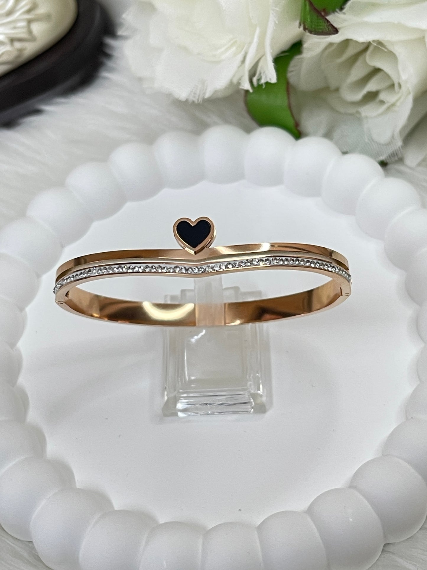 Rose Gold Black Heart Pave Bangle
