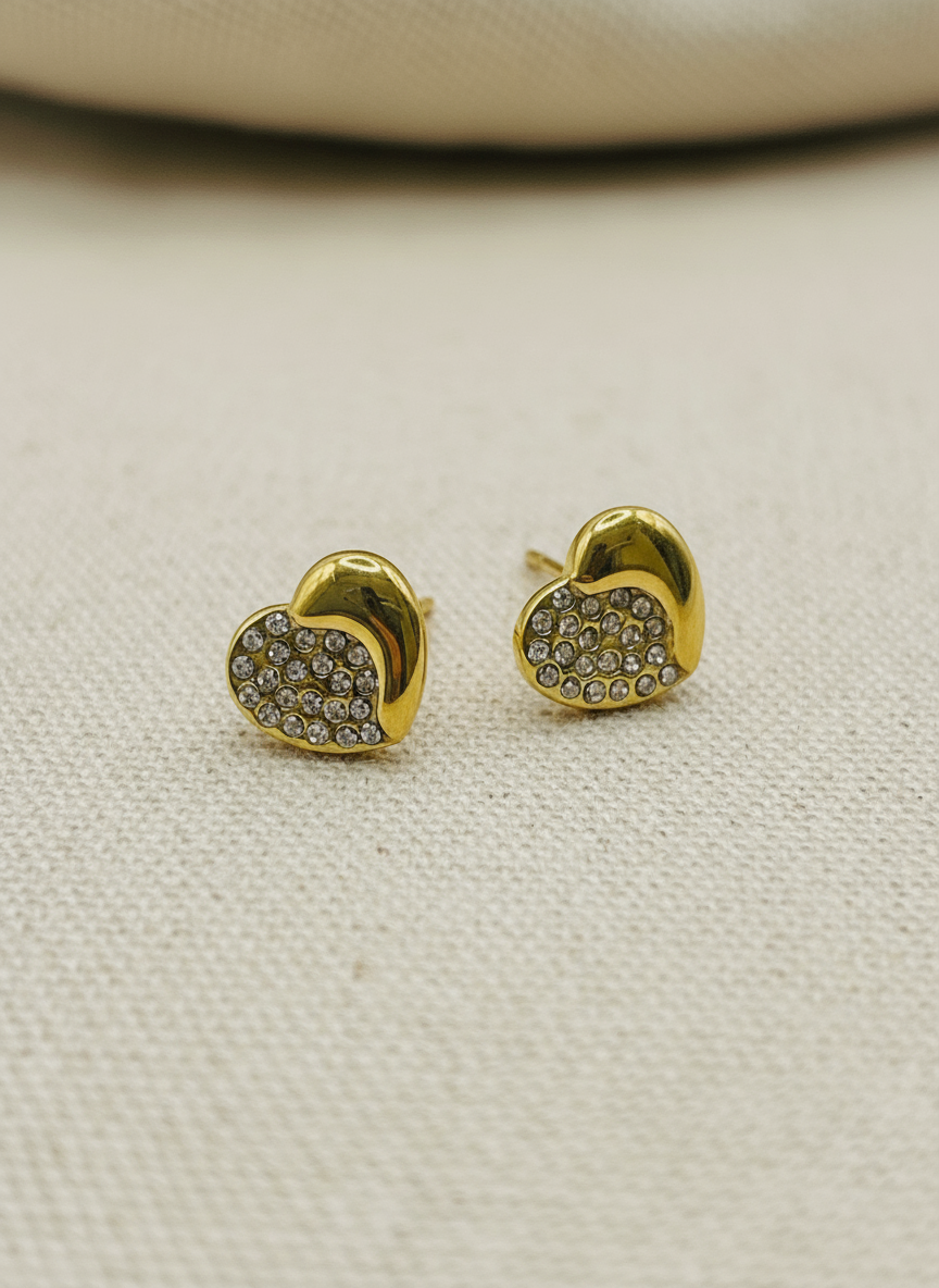 Gleam of Love Studs