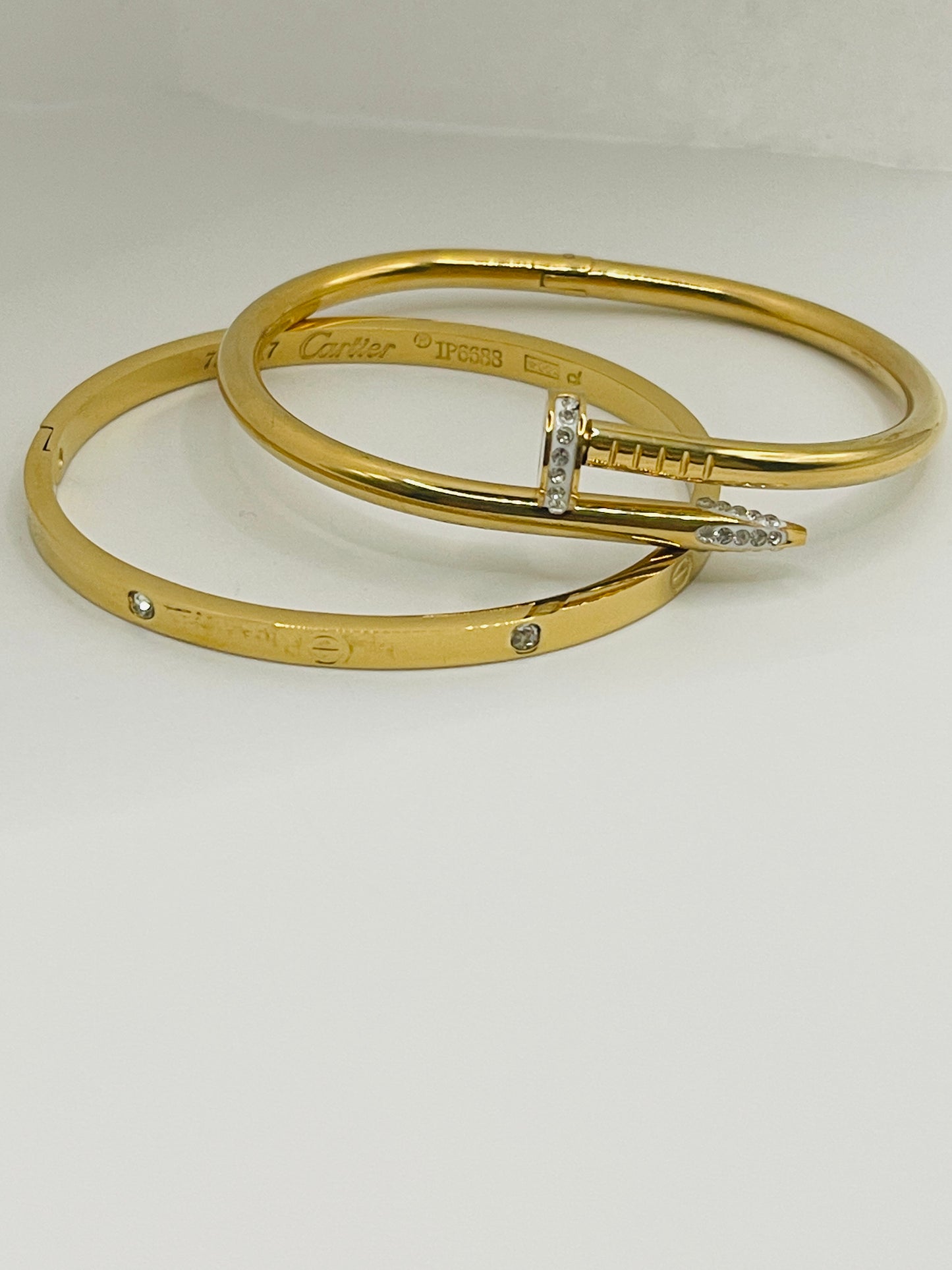 Nail & Love Stack Bangle Set