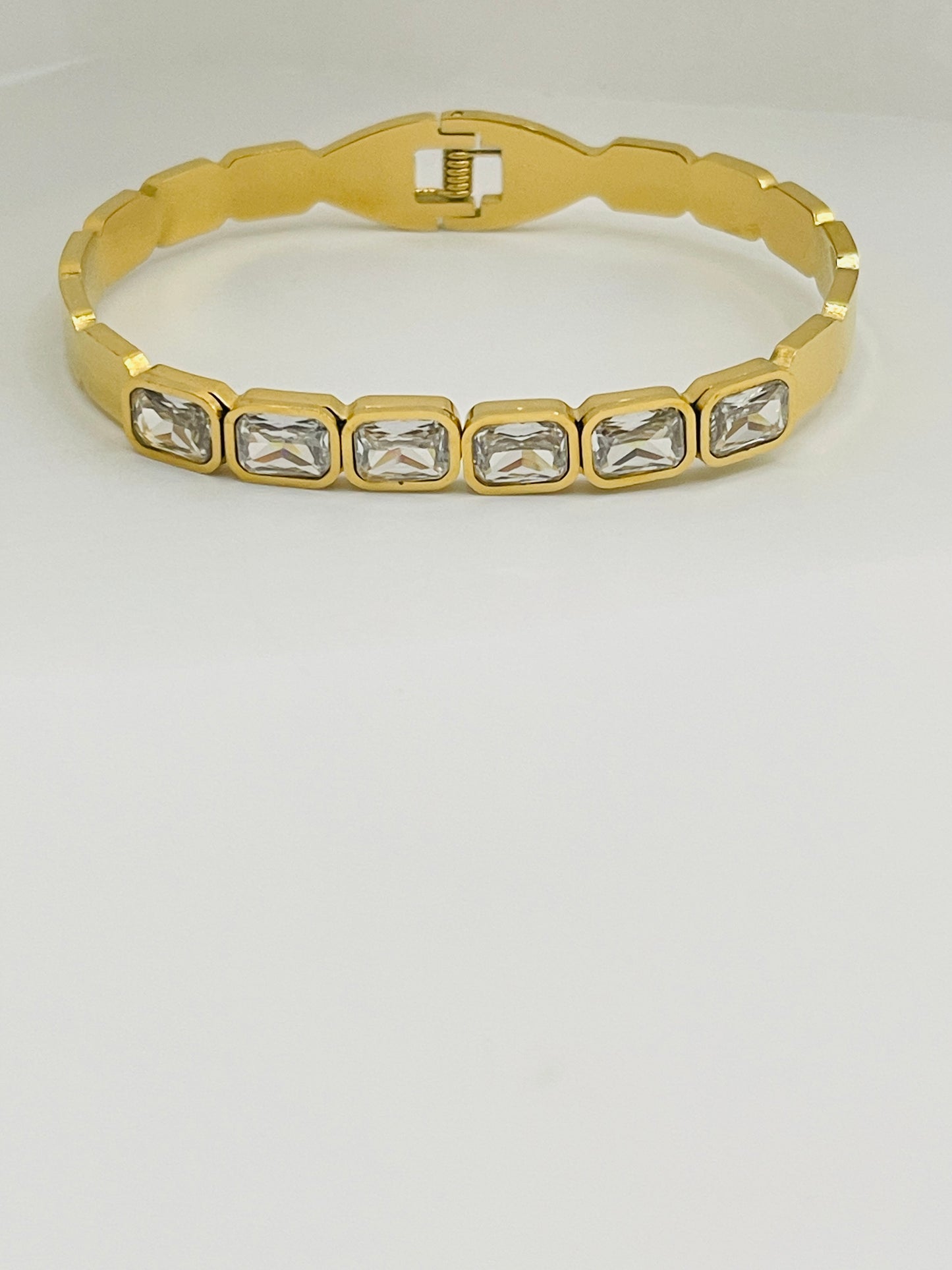 Emerald Cut Line Bangle