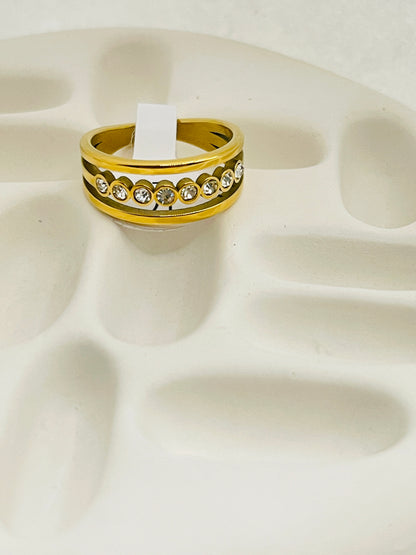 Golden Radiance Crystal Band