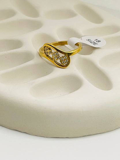 Dainty Bloom Cluster Ring