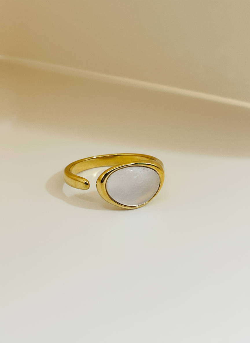 Oval Shell Ring
