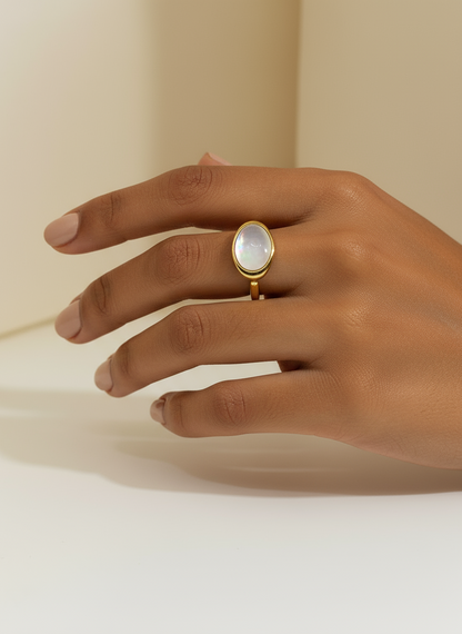 Oval Shell Ring