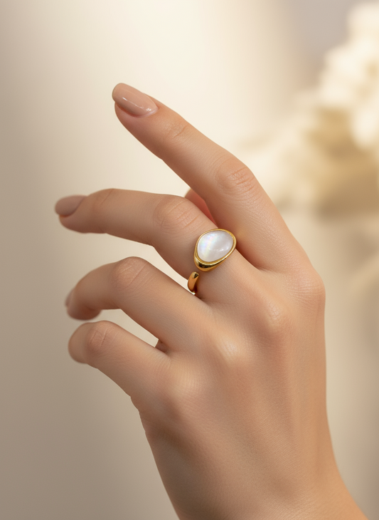 Oval Shell Ring
