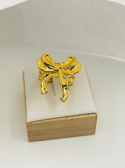Gilded Ribbon Ring