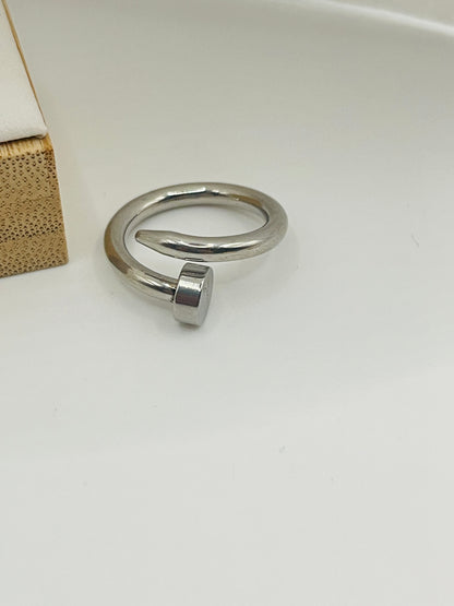 Nail Ring