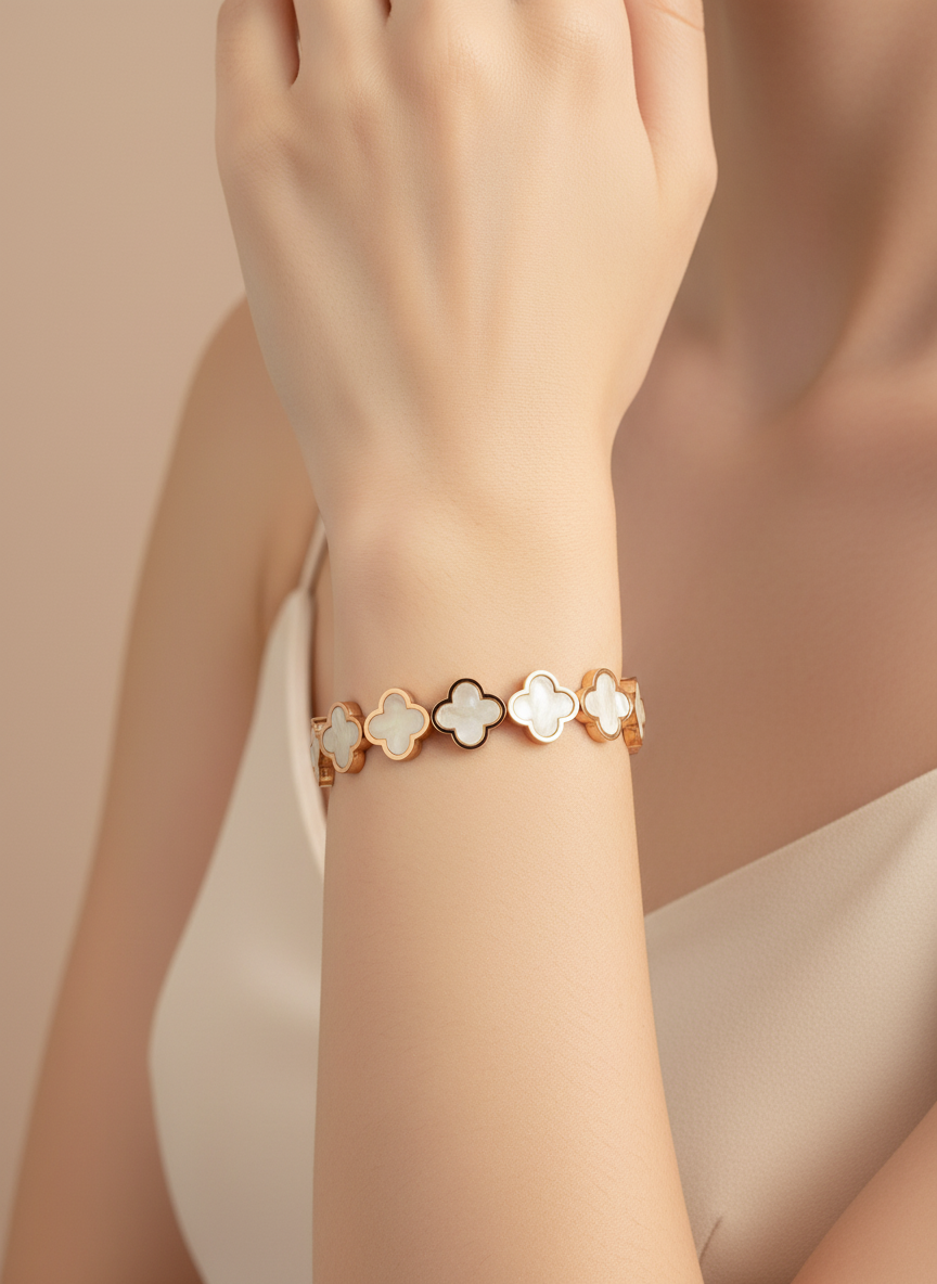 White Shell Flower Rose Gold Bangle