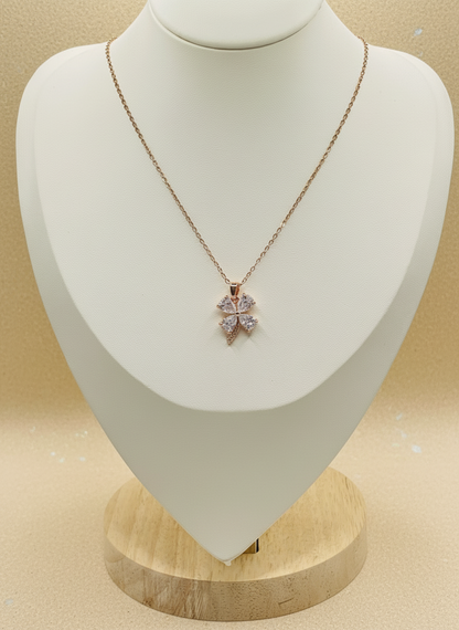 Necklace with a leaf-shaped pendant on a mannequin bust