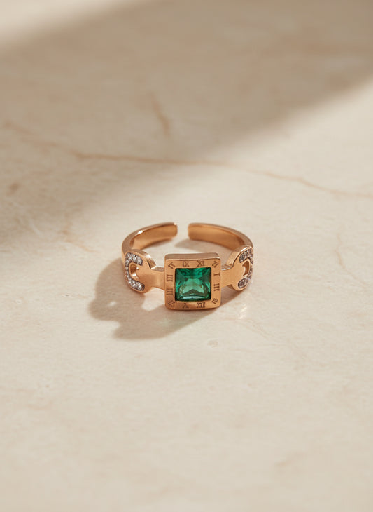 Gold Statement Gemstone Link Ring